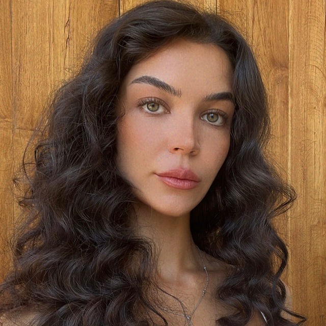 Leyla @layirbis
