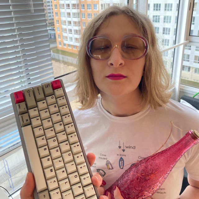 Olya Mishako @omishakova