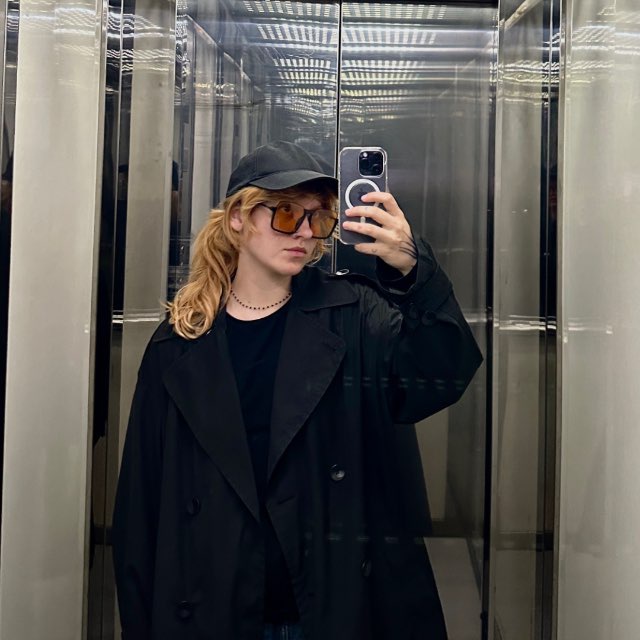 Daria Makurina @dmakur