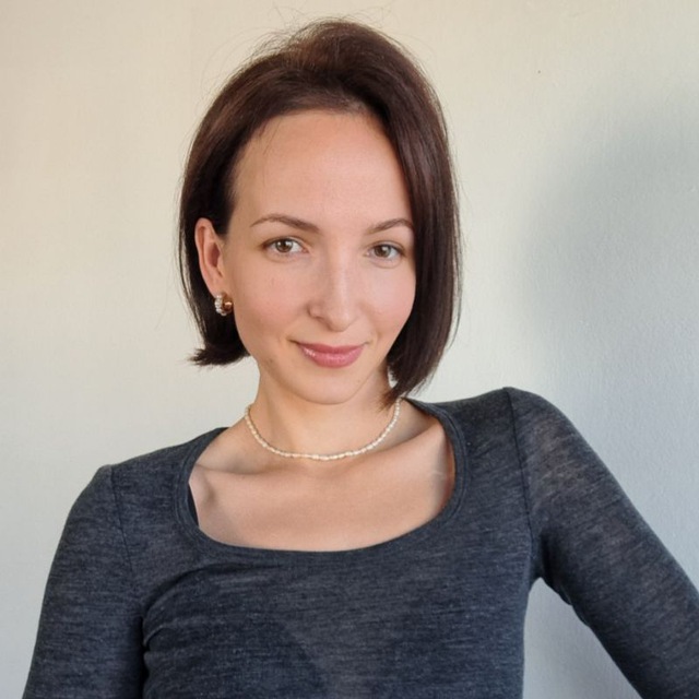 Olena Figurna • Psychologist @helen_psy