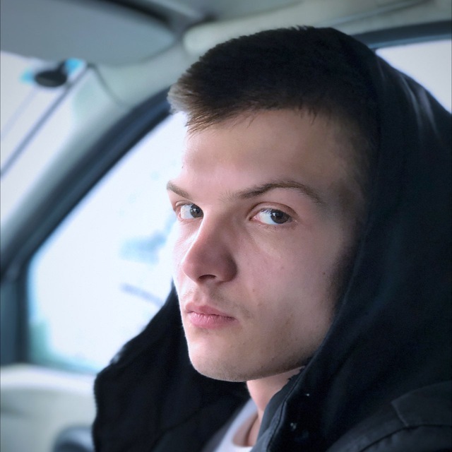 Влад @vladtzybin