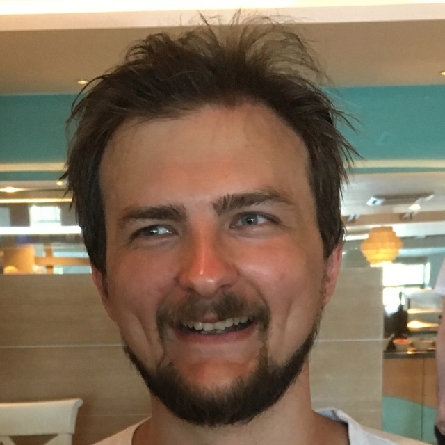 Oleg Kolyada @KolyadaOleg