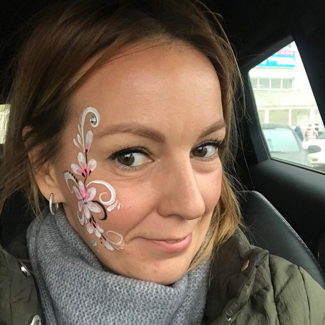 Irina I @Ilatovskaya27