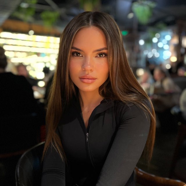 Даша @Adari_s