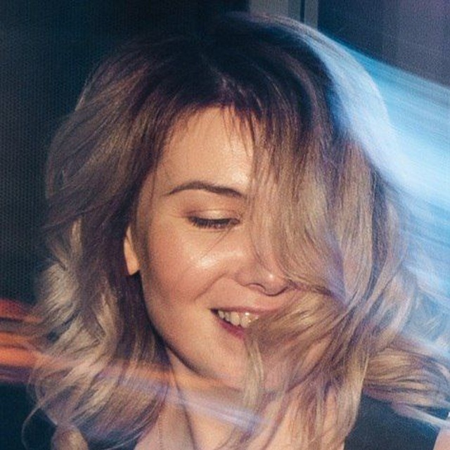 Татьяна Тихомирова @TanushaTAK