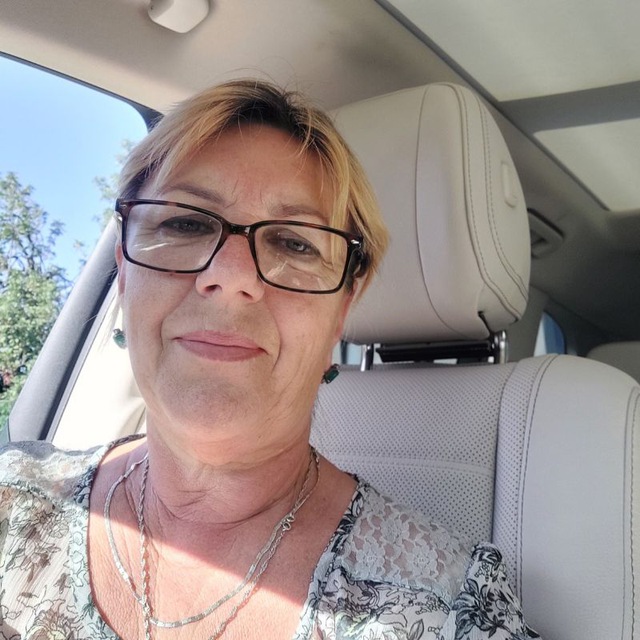 Tamara @2096615488