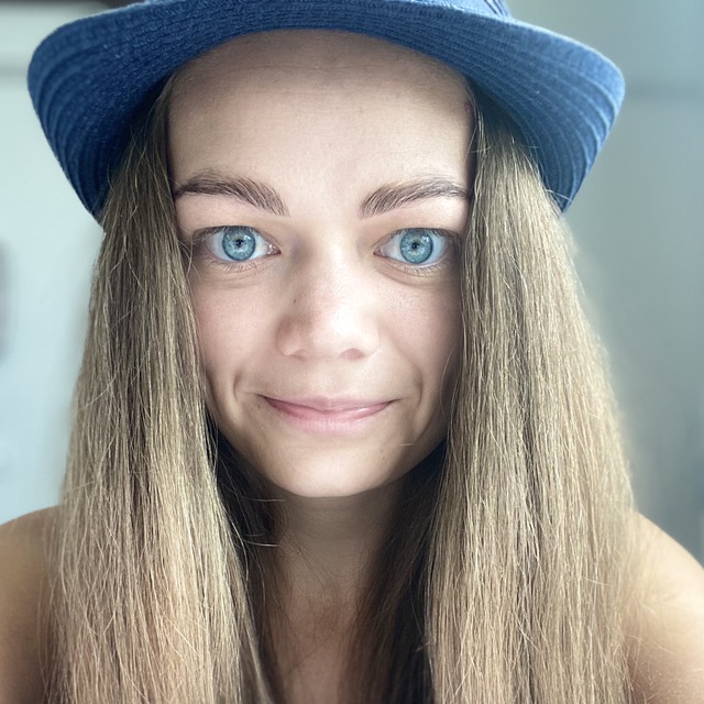 Alena Belousova @Alain_Bels